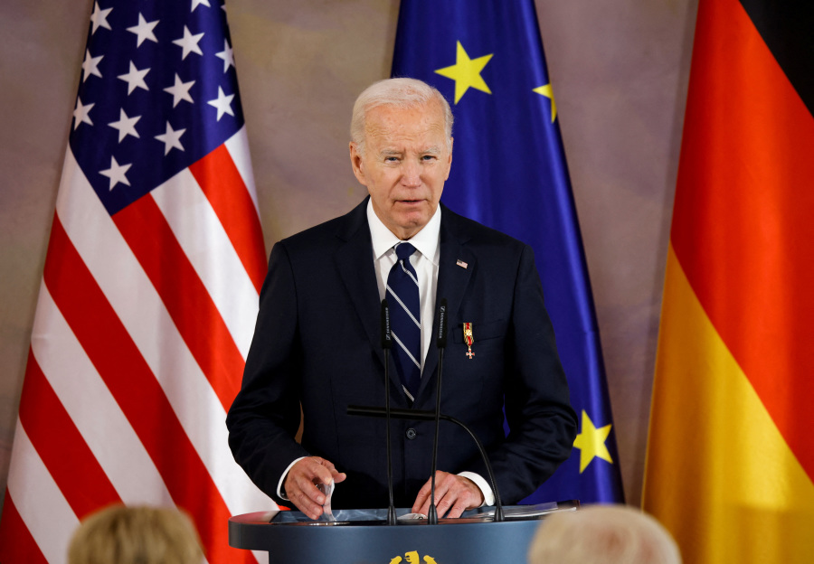Biden sees opportunity to potentially end Israel-Iran fighting for a while