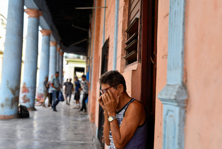 Millions of Cubans still without power as crisis deepens