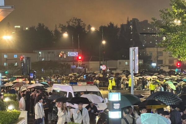Fears of Post-321 Calls for Xi’s Resignation as China Cancels New Year’s Events