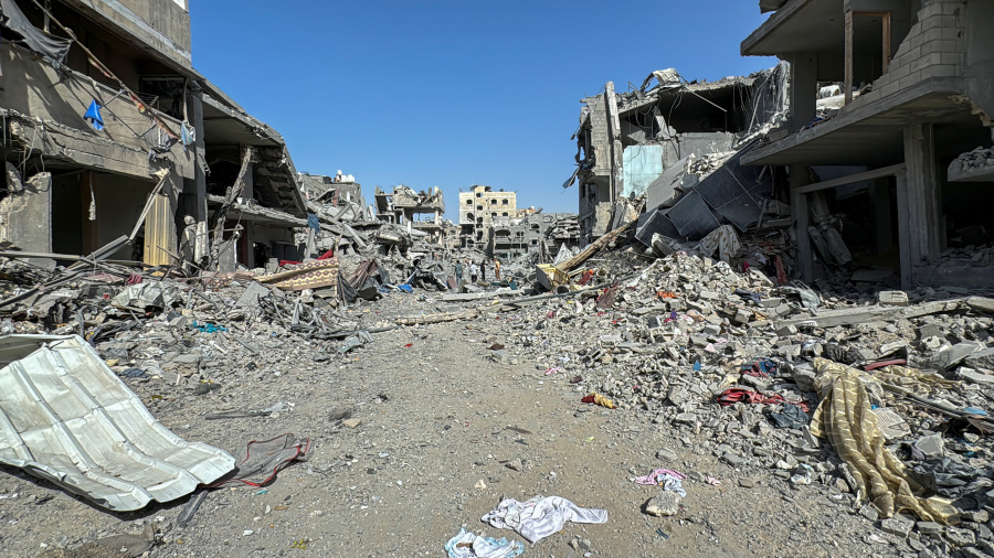 Israeli troops capture around 100 Hamas militants in north Gaza hospital, military says