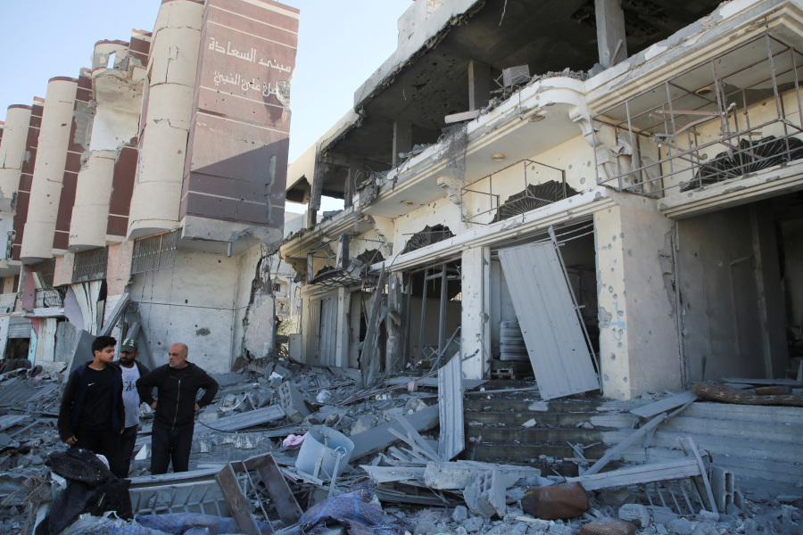 Israel wages deadly Gaza strikes as northern areas issue plea for help