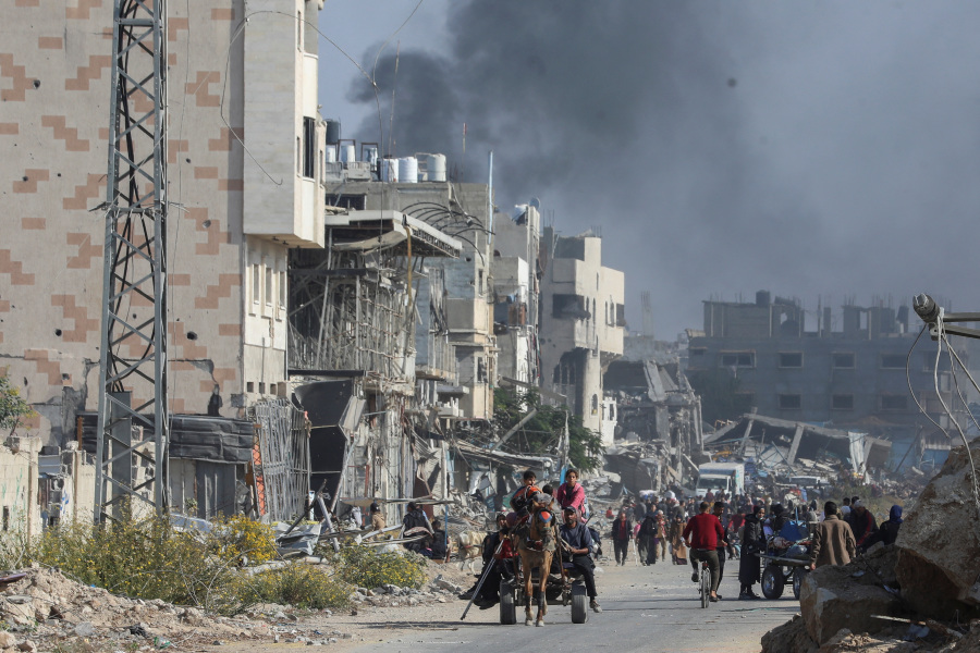 Israel Says It is Pushing to Get Aid Into Gaza Before US Deadline as Fighting Persists