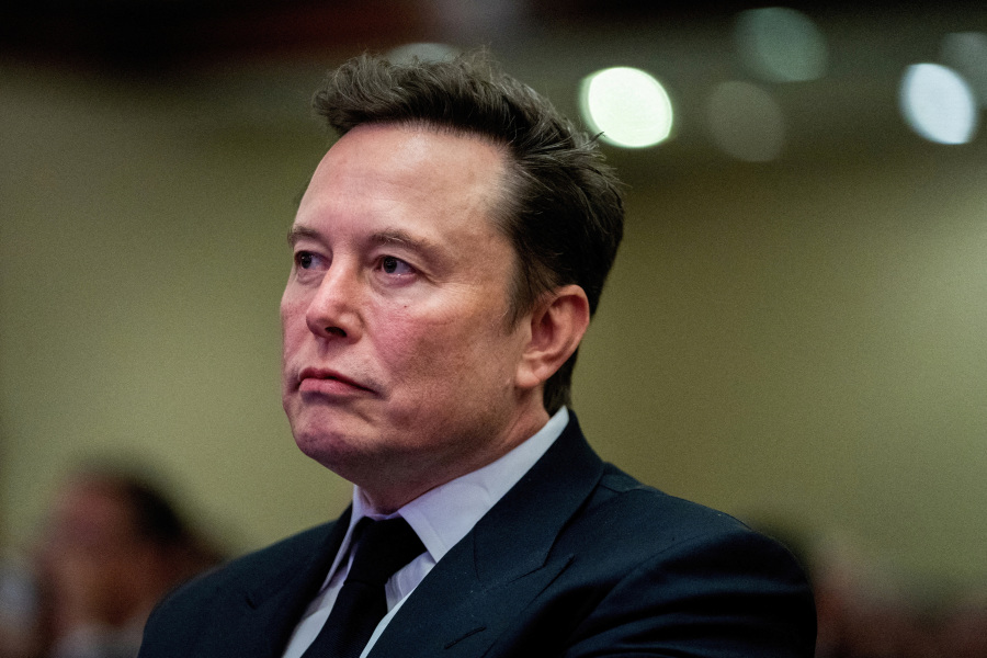 Trump says Musk s efficiency panel will issue reports