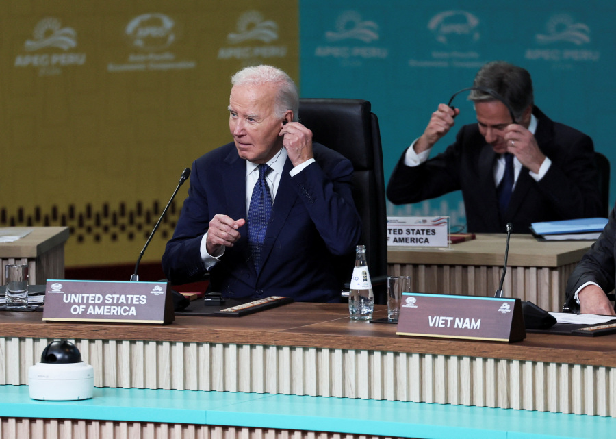 Biden to meet South Korea, Japan leaders for pre-Trump huddle on risk