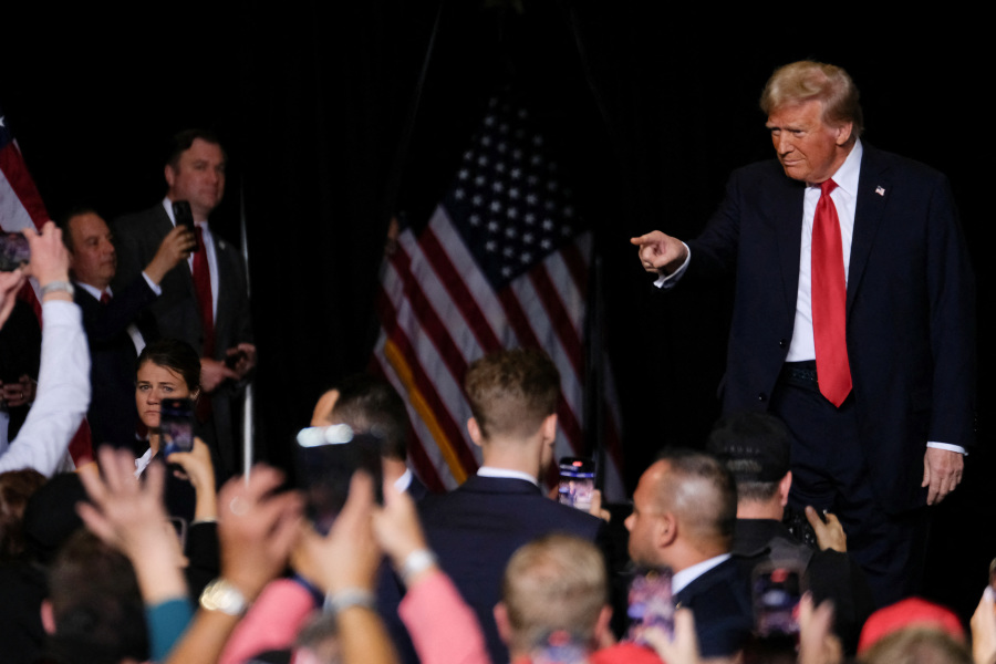 Trump, Harris head to North Carolina in US election campaign s final weekend