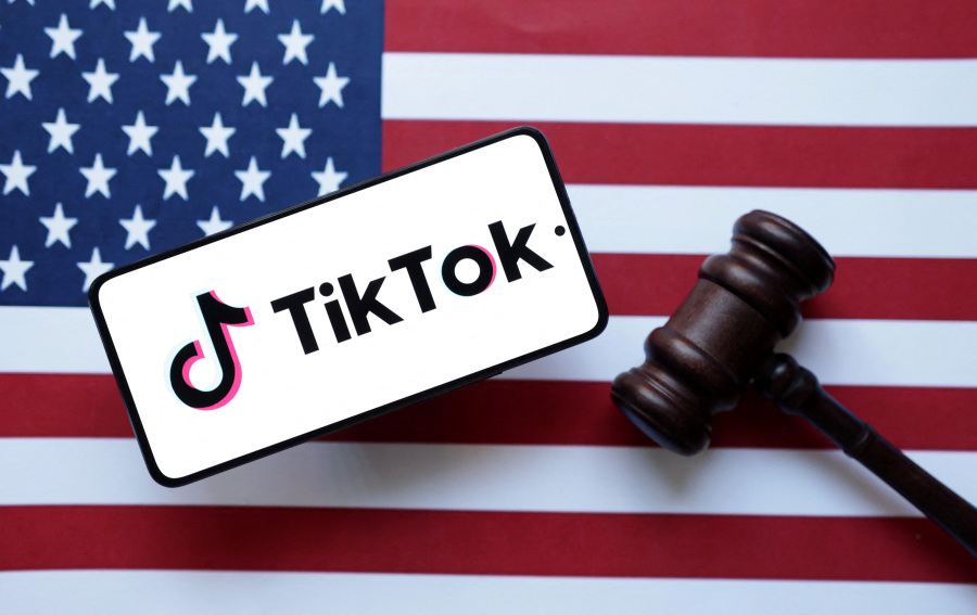 TikTok decision coming soon as Jan. 19 divestment deadline looms