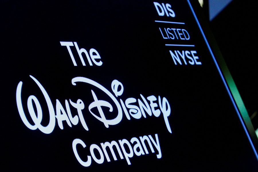 Disney settles suit over women s pay for $43 million