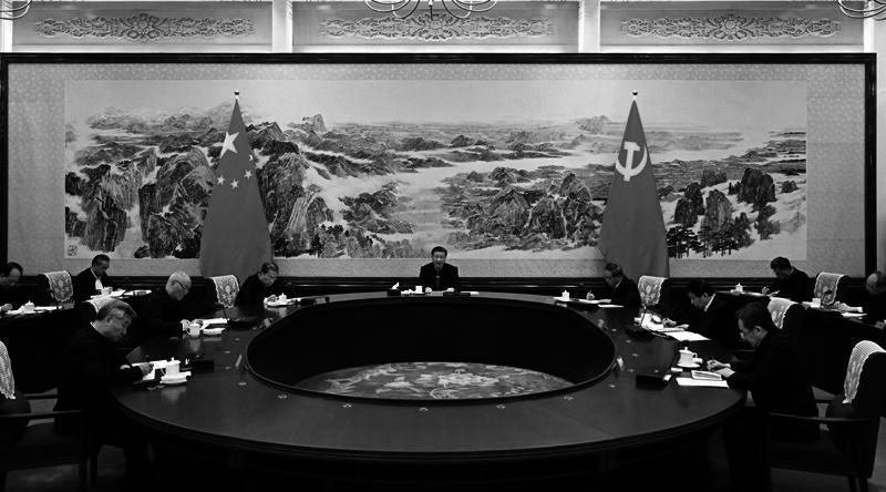 Are Xi Jinping, Cai Qi, Wang Huning, and Li Ganjie putting on a show in Zhongnanhai