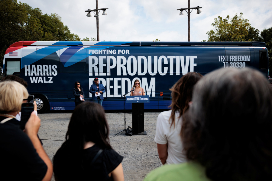 Harris Abortion Rights Bus Tour Aims for Votes the Big Rallies Don t Reach