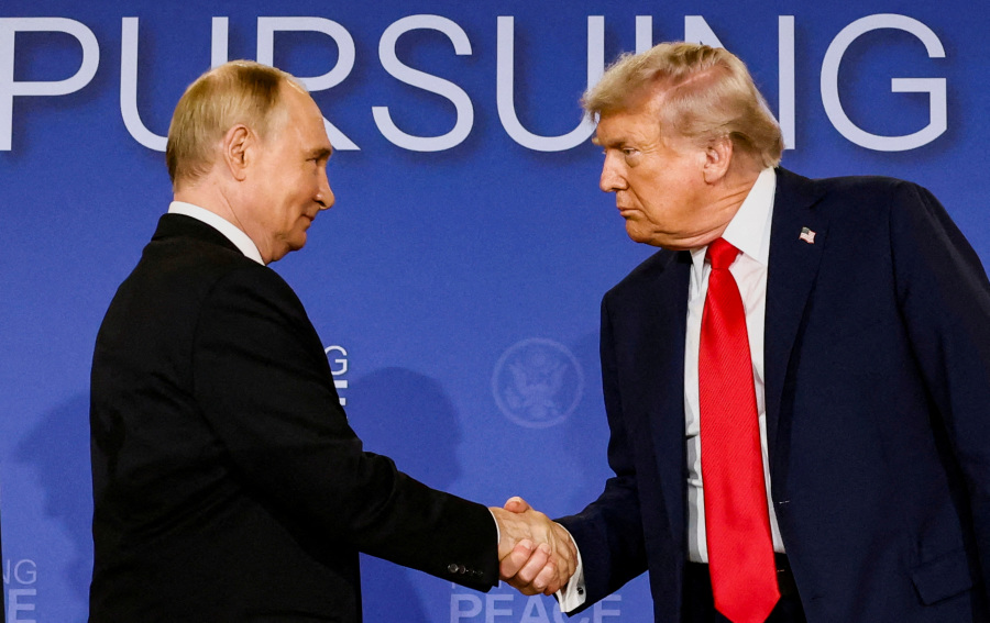 Trump says he may tell Putin he may send Tomahawks to Ukraine if war not settled