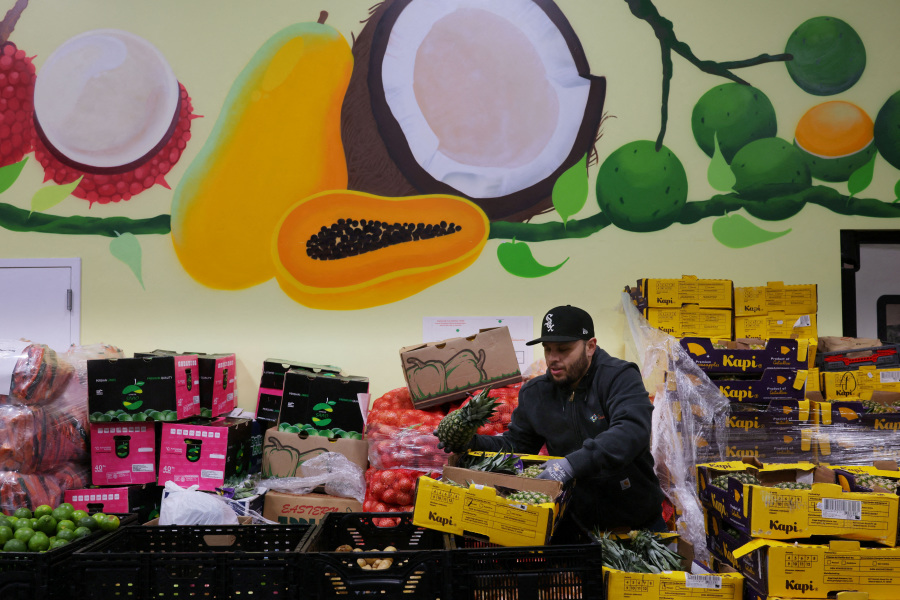 US Supreme Court extends pause on order requiring Trump to fully fund food aid