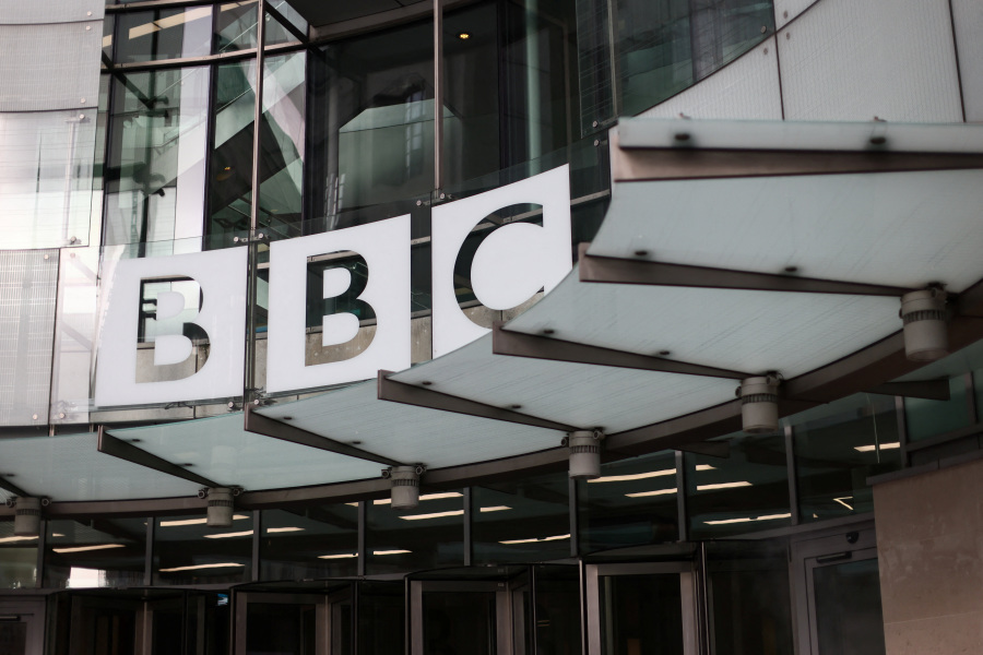 Britain s BBC determined to fight Trump defamation claim