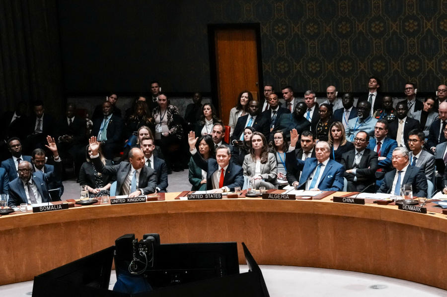 UN Security Council adopts US resolution on Trump s Gaza plan