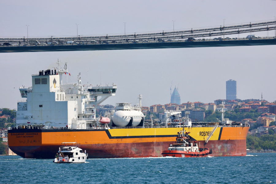 Turkey buys more non-Russian oil after latest Western sanctions, sources say