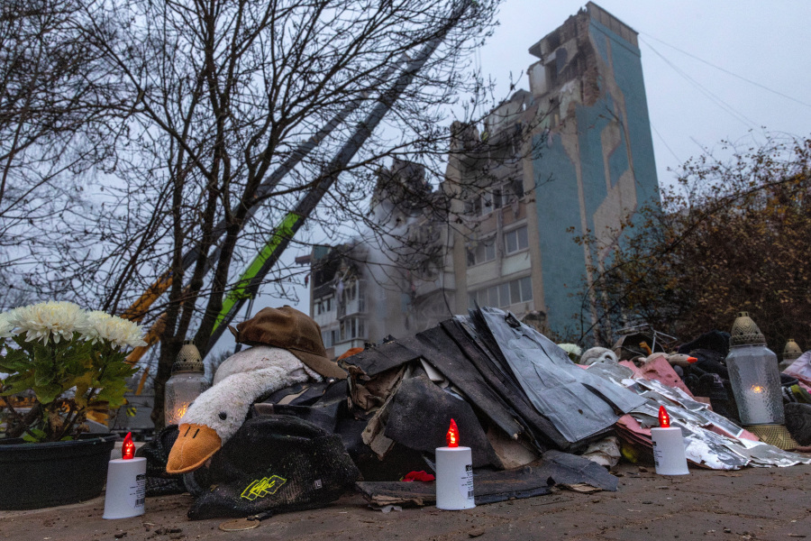 Europeans push back at US plan that would force concessions from Ukraine