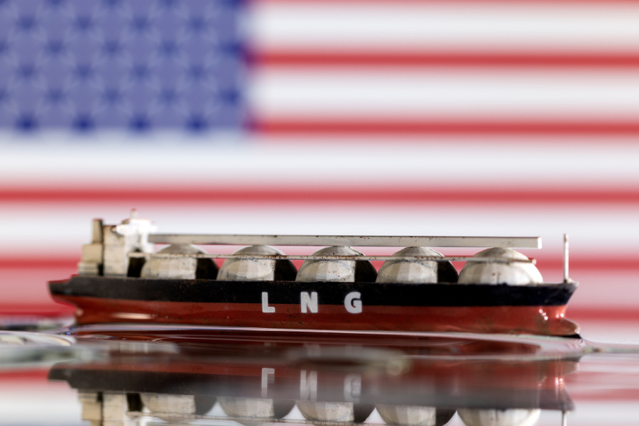 US becomes first country to export 10 million tonnes of LNG in single month