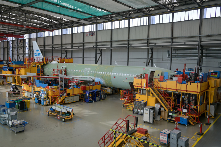 Airbus faces new quality problem on dozens of A320 jets, sources say