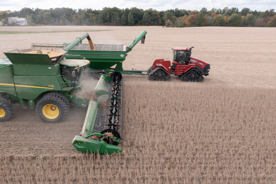 Trump unveils $12 billion aid package for farmers hit by trade war