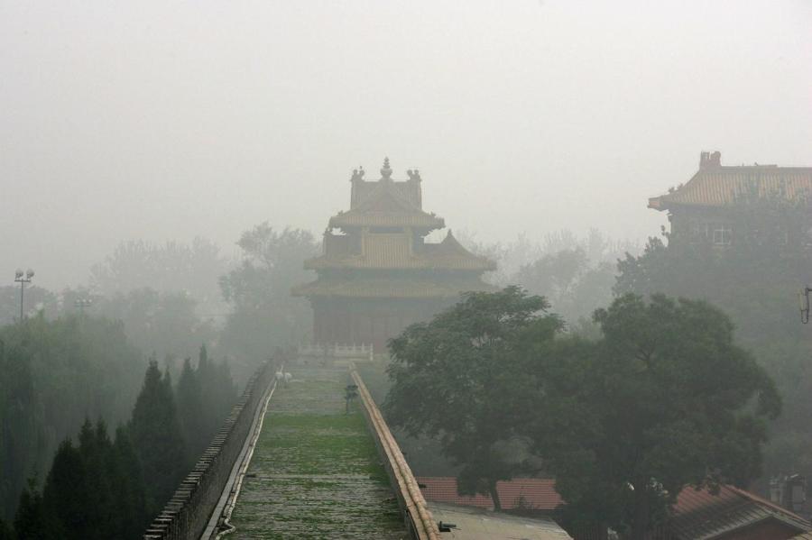 Xi and Cai Appear Grim in First Public Appearance After the Fourth Plenary Session; State Media Reports Show Abnormalities