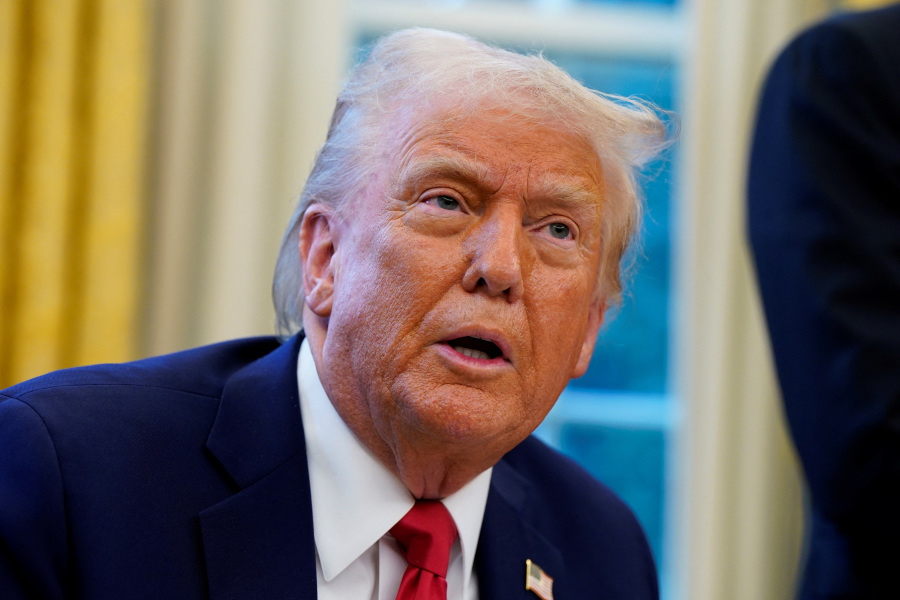Trump set to reimpose maximum pressure on Iran, official says