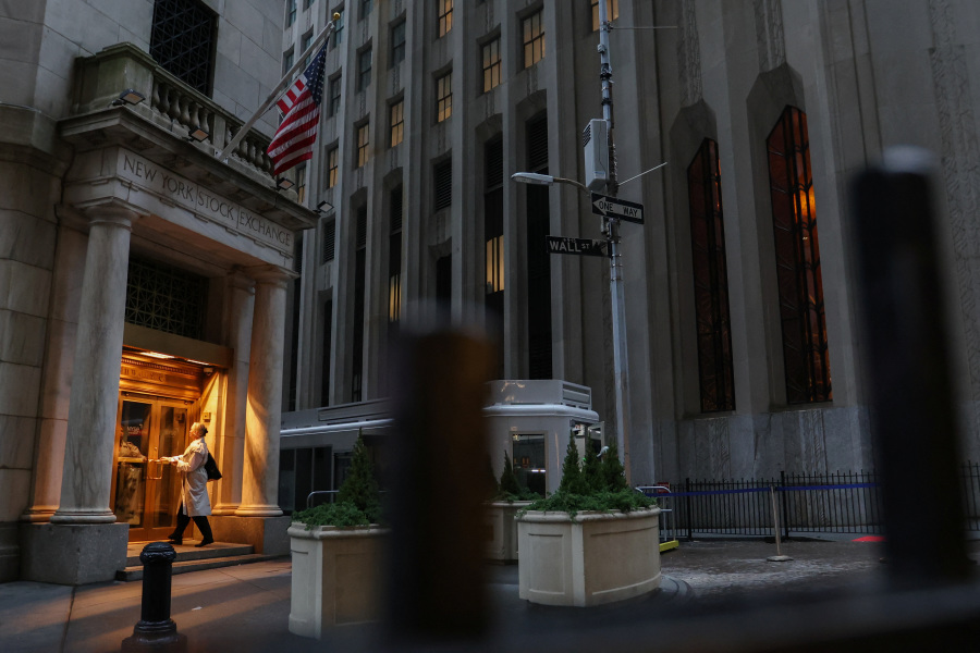 Futures jump on Trump s softened tariff stance