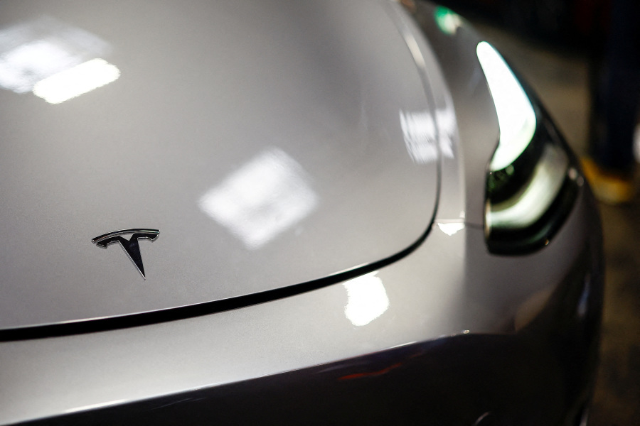 Trump s auto tariffs will hit many companies, but Elon Musk s Tesla less so