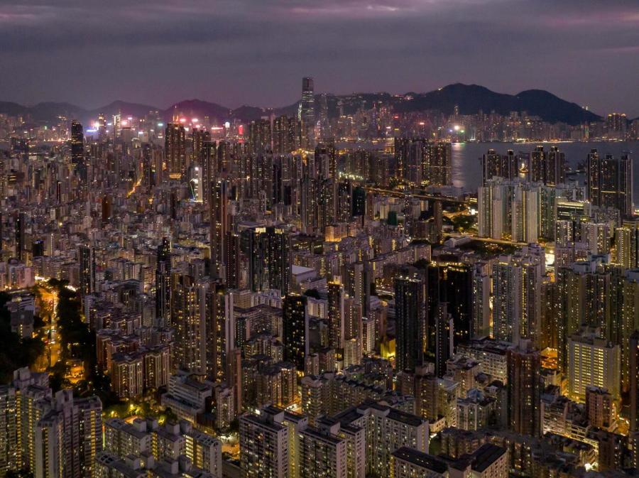 Hong Kong Blaze Death Toll Rises to 94; Contractor’s Troubled Past Exposed