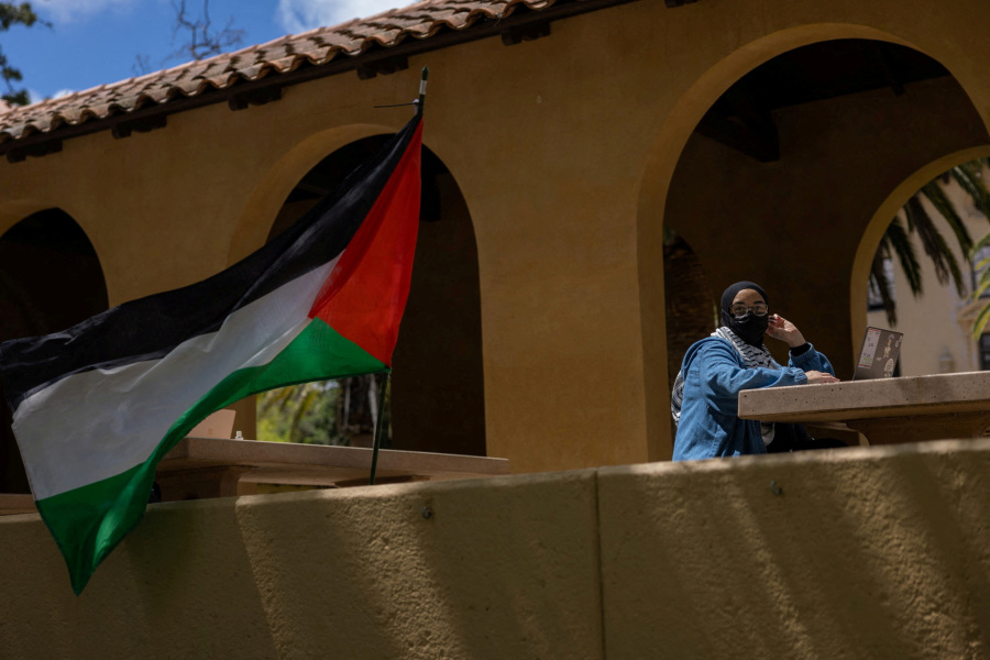 Pro-Palestinian protesters at Stanford charged with felonies