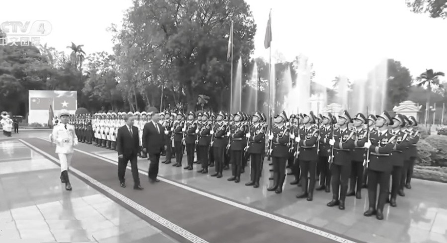 A Small Detail Reveals Xi Was Assigned to Inspect Troops – Will the 4th Plenary Session Be Held This Fall