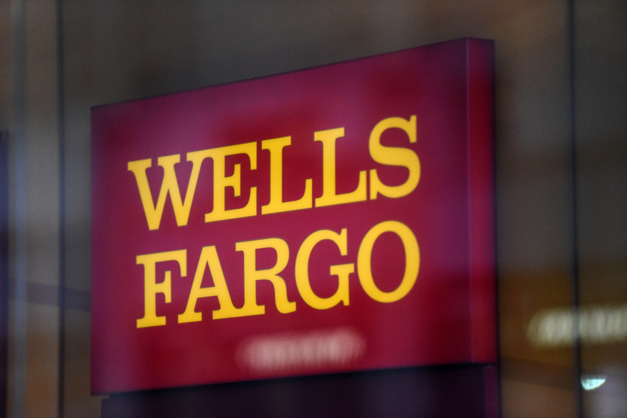 Big US banks lower prime lending rates after Fed rate cut