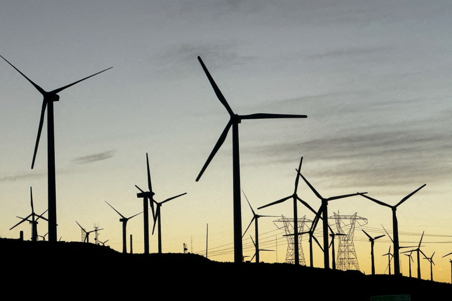 Trump administration to reconsider SouthCoast Wind permit, legal filing says