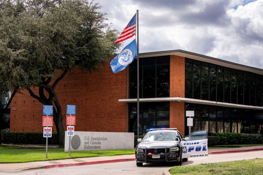 Suspect in Dallas shooting sought to terrorize ICE agents, officials say