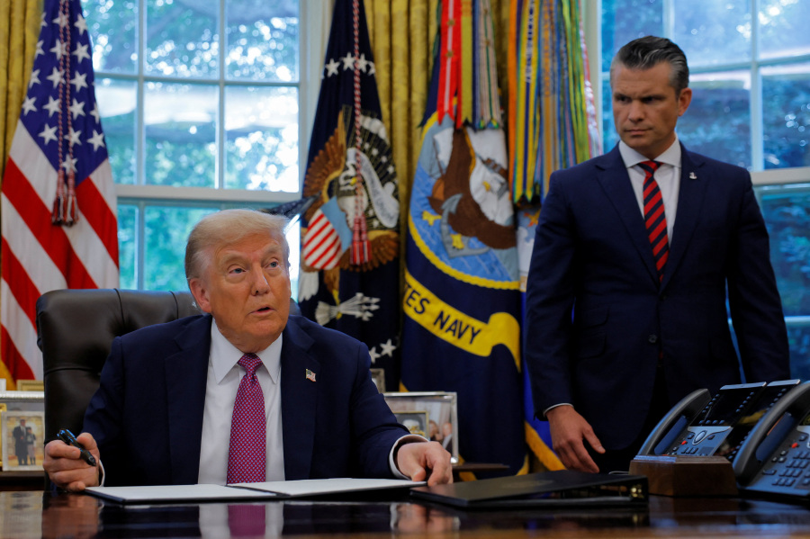 Trump orders return to the US War Department