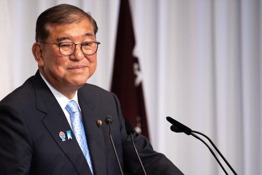 Shigeru Ishiba: the  smile again  Japanese PM who voters frowned on