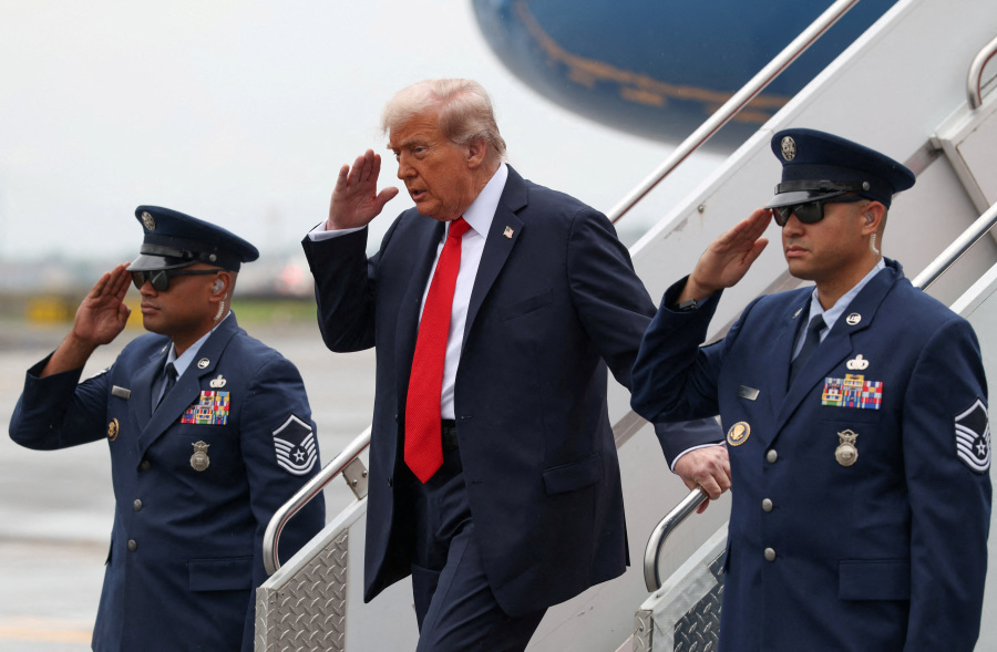 Trump issues last warning to Hamas to accept hostage deal