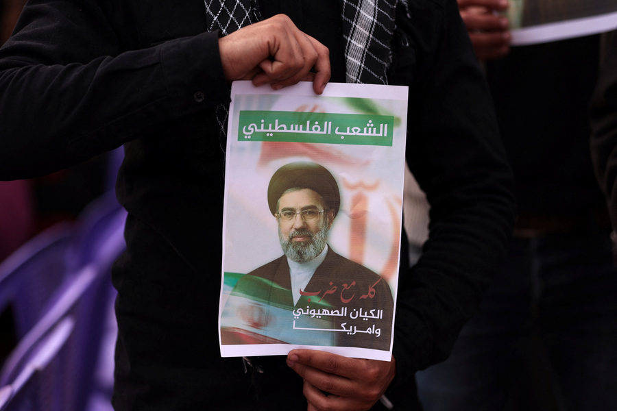 US offers reward for information on Iran s supreme leader, senior officials