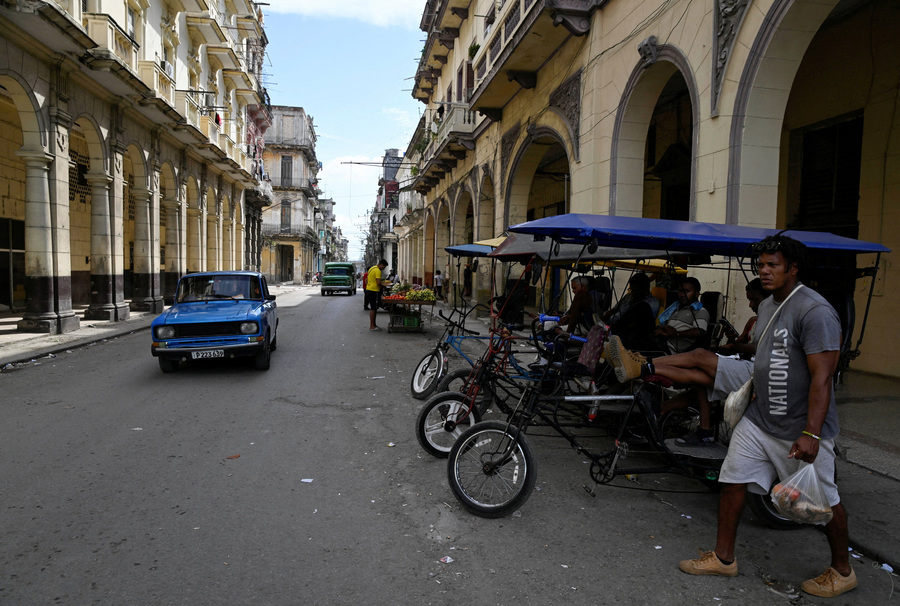 Russia says it supports Cuba after Trump says he will  take  the Communist republic