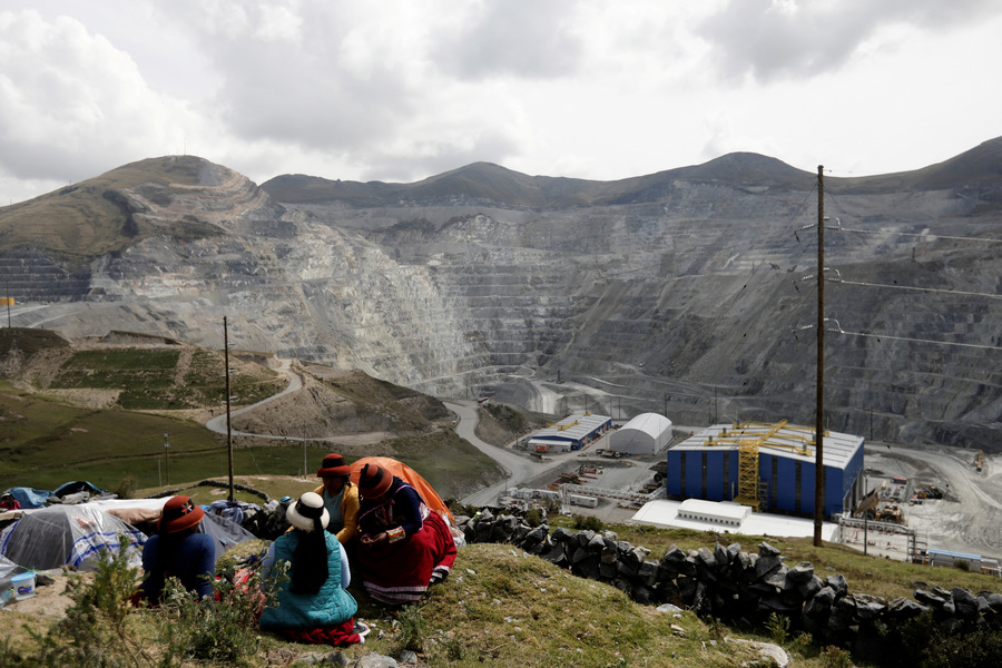 US pushes to renew ties with Peru ahead of uncertain election