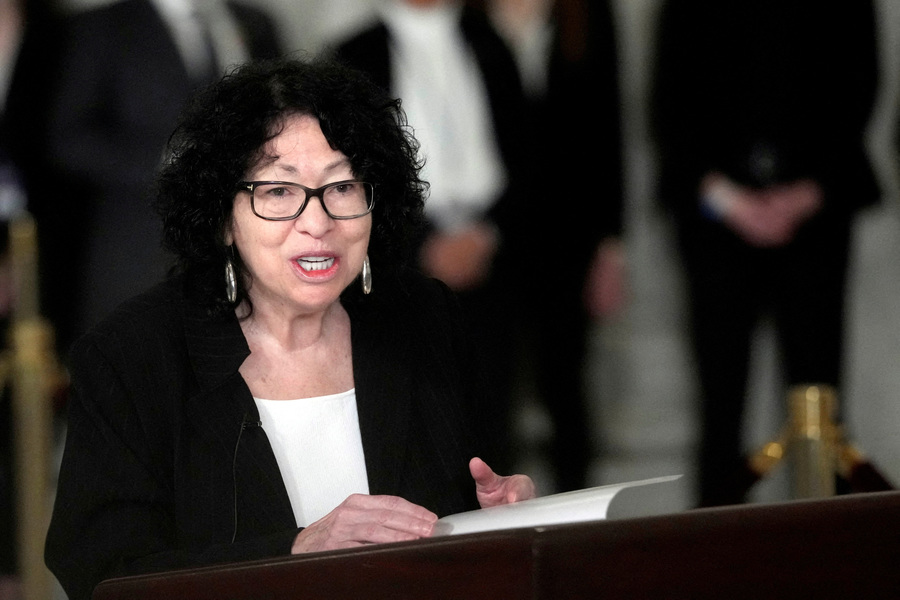 US Supreme Court s Sotomayor apologizes to Justice Kavanaugh for hurtful comments
