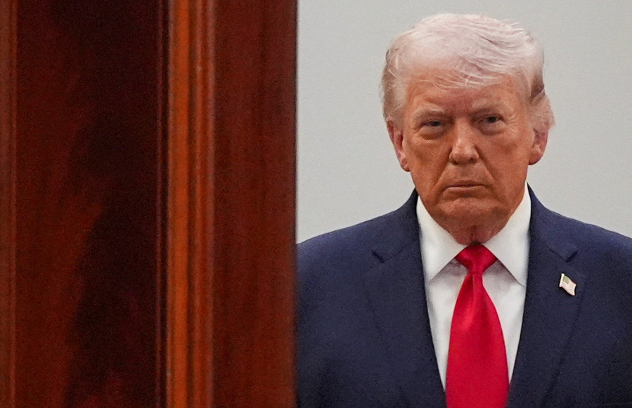 Trump sets new drug tariffs, adjusts metals duties