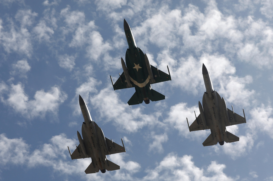 Pakistan places $1.5 billion Sudan weapons sale on hold after Saudi objection, sources say
