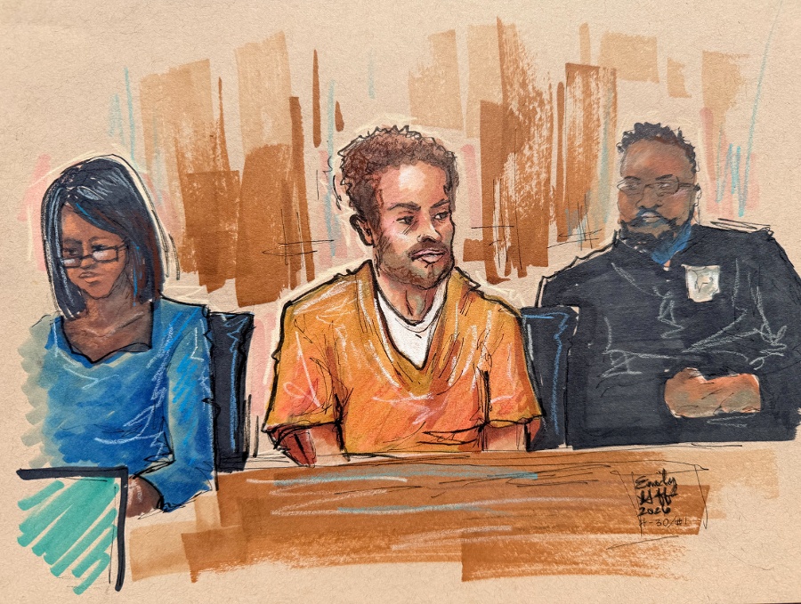Suspect in Trump attempted assassination pleads not guilty