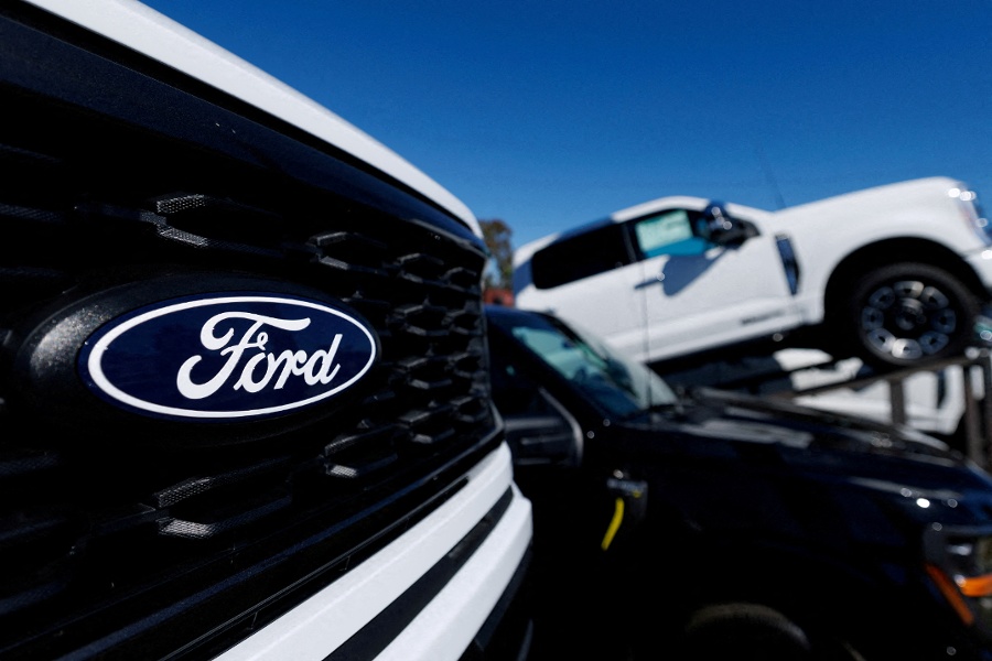 Ford stock surges 13 on investor optimism for new energy storage business