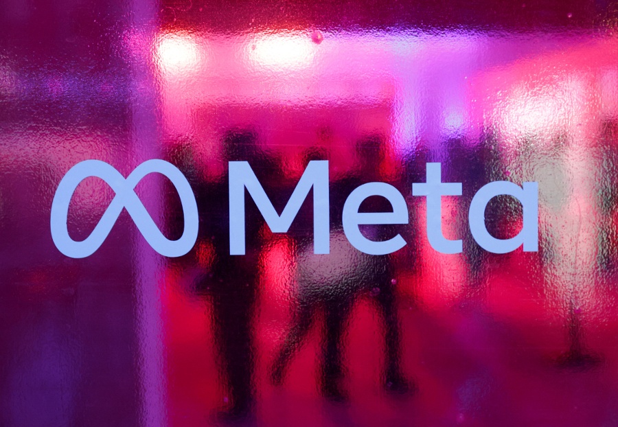 China s Manus founders seek $1 billion to undo Meta takeover, Bloomberg News reports