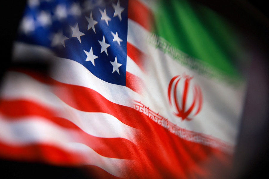 US imposes fresh sanctions on Iran s military oil sales, Treasury says