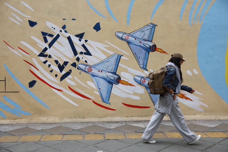 US and Iran closing in on one-page memo to end war, Axios reports