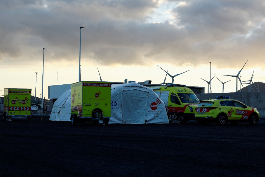 All passengers on hantavirus-hit ship considered high-risk contacts, EU health agency says