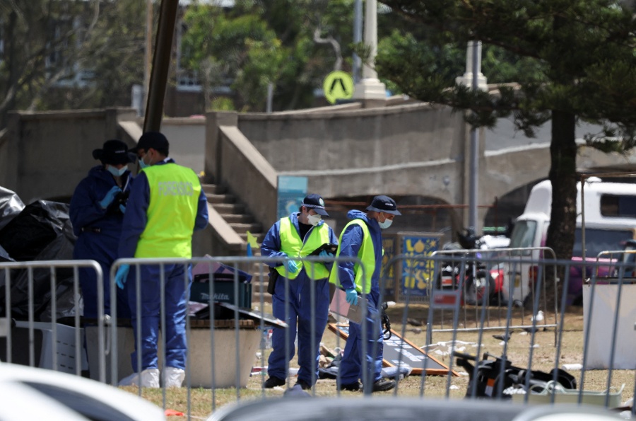 Alleged Bondi Beach gunman charged with 19 more offences over mass shooting