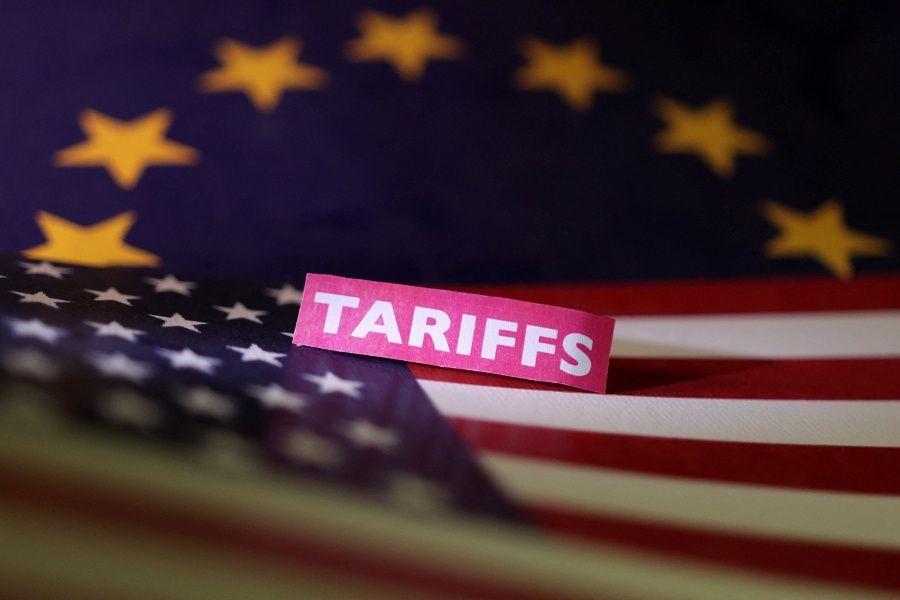 EU lawmakers clear US trade deal to avert return to trade conflict