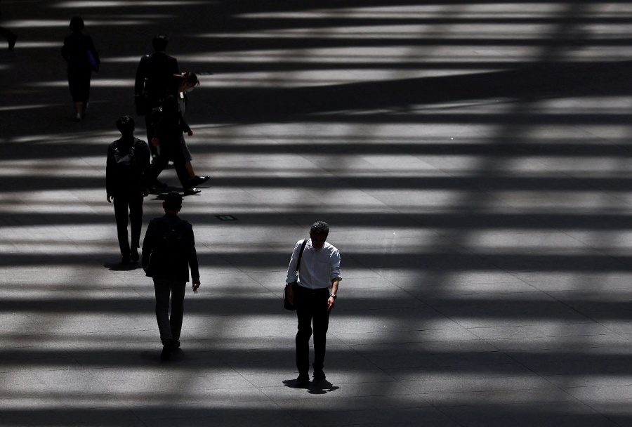 Japan moves toward first-ever consumption tax cut, adds to fiscal strain